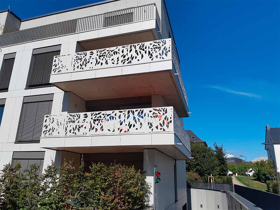 Sethial balcon 1 balcons modernes en métal gris immeuble