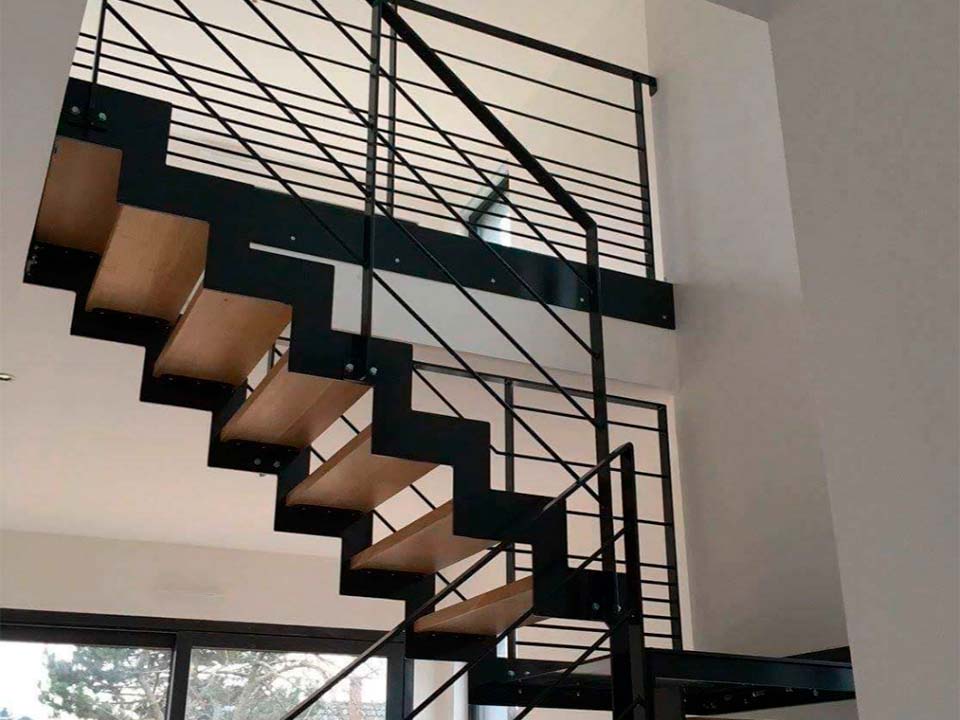 Sethial escalier 5 escalier intérieur en métal noir et marches en bois