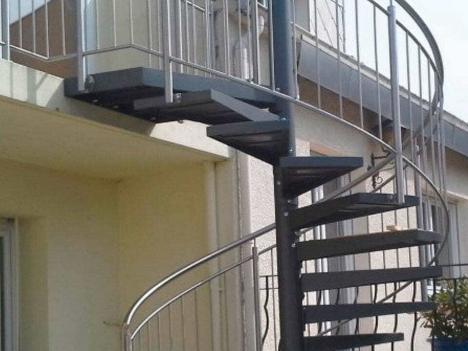 Sethial escalier 8 escalier en colimaçon extérieur en métal